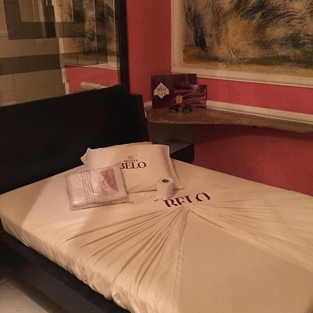 Belo Motel (Adults Only) เบโลโอรีซอนชี ภายนอก รูปภาพ