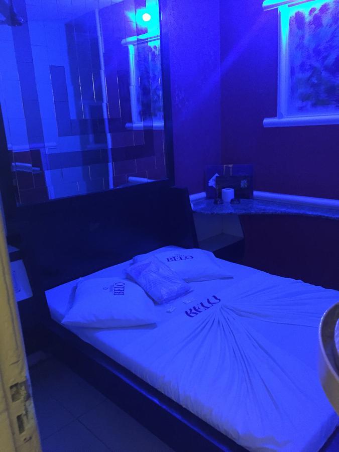 Belo Motel (Adults Only) เบโลโอรีซอนชี ภายนอก รูปภาพ